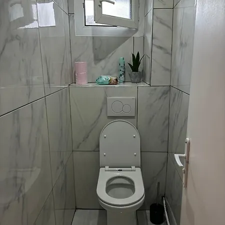 بيت للعطل La Maison Du Bien Etre *